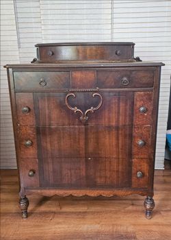 Antique Dresser circa 1920s