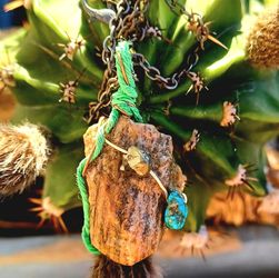 UNIQUE NEW JEWELRY ZEBRA~AGATE, NATURAL GNEISS HEART GREEN, CHERT STINGRAY BARB FOSSIL CONE SHELL, CALICO SCALLOP SHELL RICE RIVER SHELL