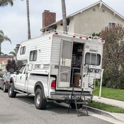 Lance Squire 3000 Truck Camper, 1993