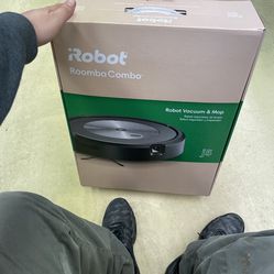 Robot Vacuum & Mop