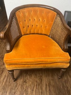Orange chair - unique great condition