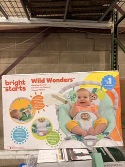 Bright Starts Wild Wonders 17586, Open Box, Brand New