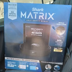 NEW  NEVER USED ~ Matrix Self-Emptying Robot Vacuum with Precision Home Mapping and Extended Runtime, Wi-Fi Connected