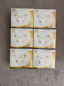 Pokemon 30th Anniversary Elite Trainer Box