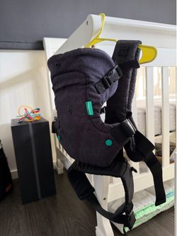 Infantino Flip 4-in-1 Convertible Baby Carrier, 4-Position, Unisex Infants & Toddlers 8-32lb
