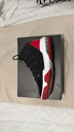 Jordan max Aura (GS) 7