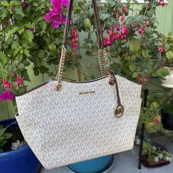 Michael Kors Tote