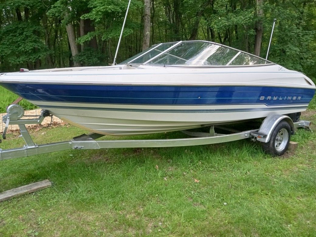 1994 Bayliner Capri