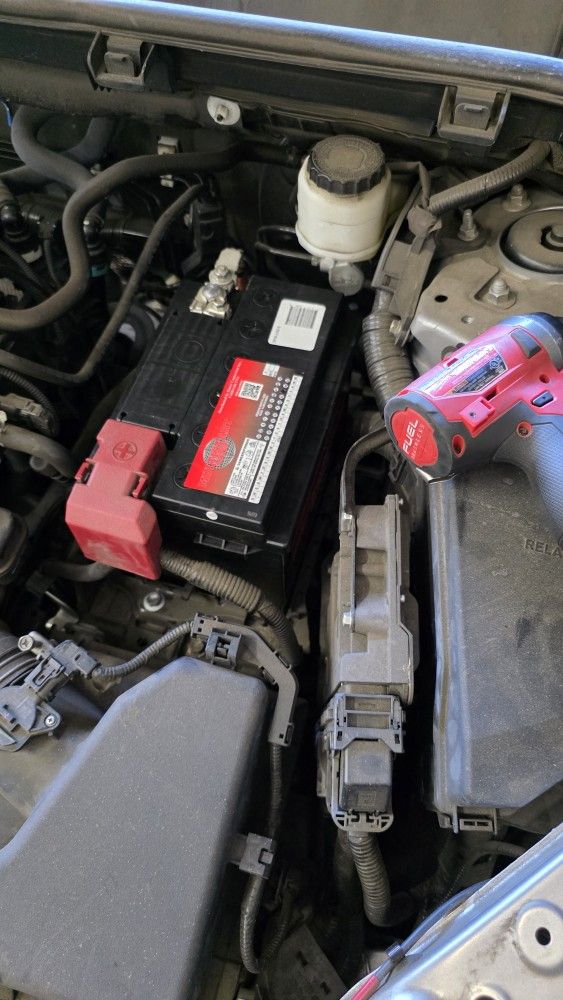Car Batteries 24f H5 34 78 65 48 49 47 H6 H7 51r 94r 86 H8 H9 Truck SUV And Car Battery with Warranty. FIRM Price is $59.99 Bateria Carro Car Battery 