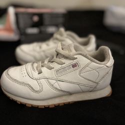 Toddler Reebok’s 