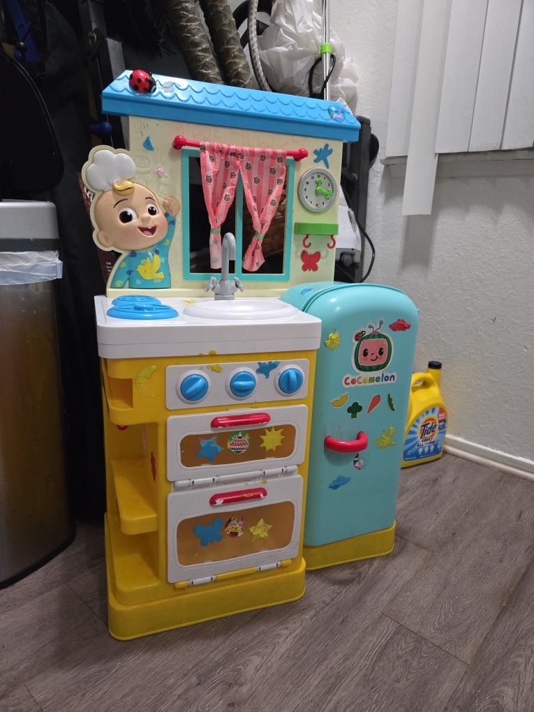 Cocomelon Kitchen 