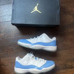 Jordan 11 Low UNC