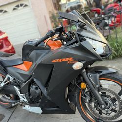 2015 Honda Cbr 300