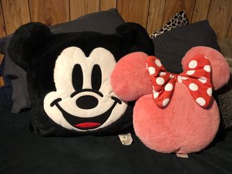 Mickey and Minnie pillows