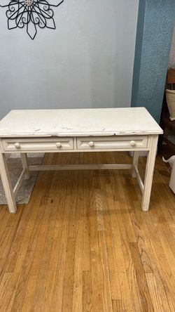 white Desk