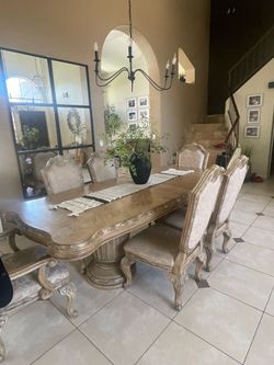 Large Luxury Dining Room Set – Solid Wood Table + 6 Chairs (O.B.O)