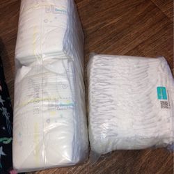 65 Newborn Diapers . Pampers Brand