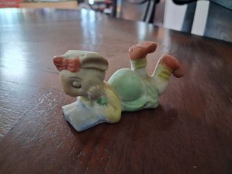 vintage ceramic bunny figurine from the mid-20th century