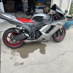 2007 Kawasaki ZX6R