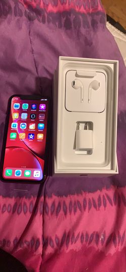 iPhone XR & XS