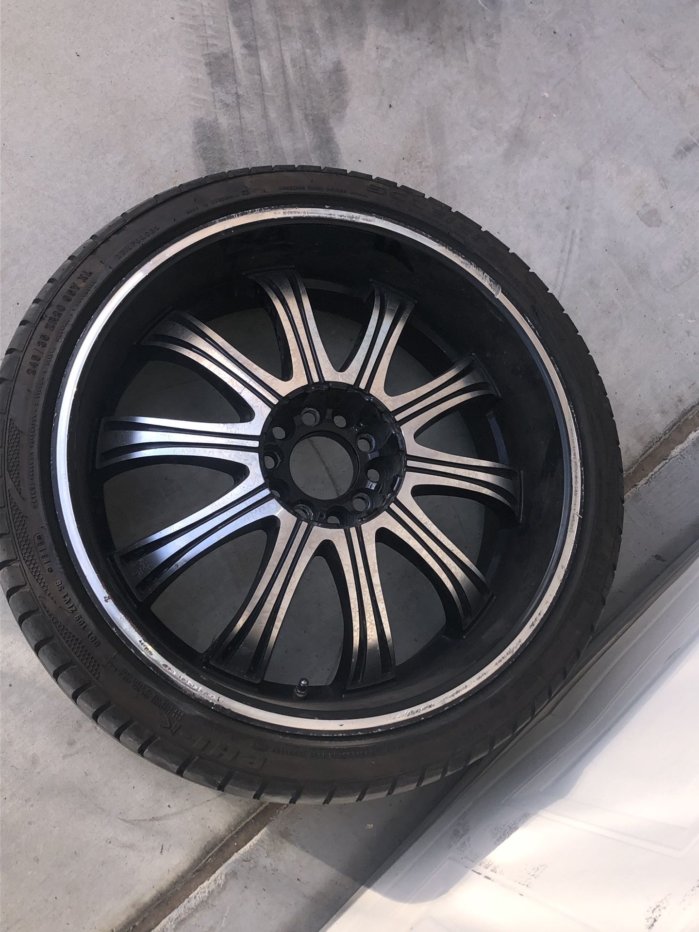 20” Wheel With Rim ( ONLY 1 )