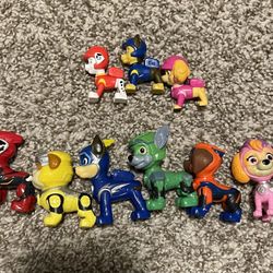 Paw patrol figures