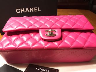 Chanel Lipstick East West red patent leather Classic Flap Bag for Sale in  Wahiawa, HI - OfferUp