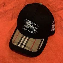 Classic  Burberry unisex baseball hat as new never worn