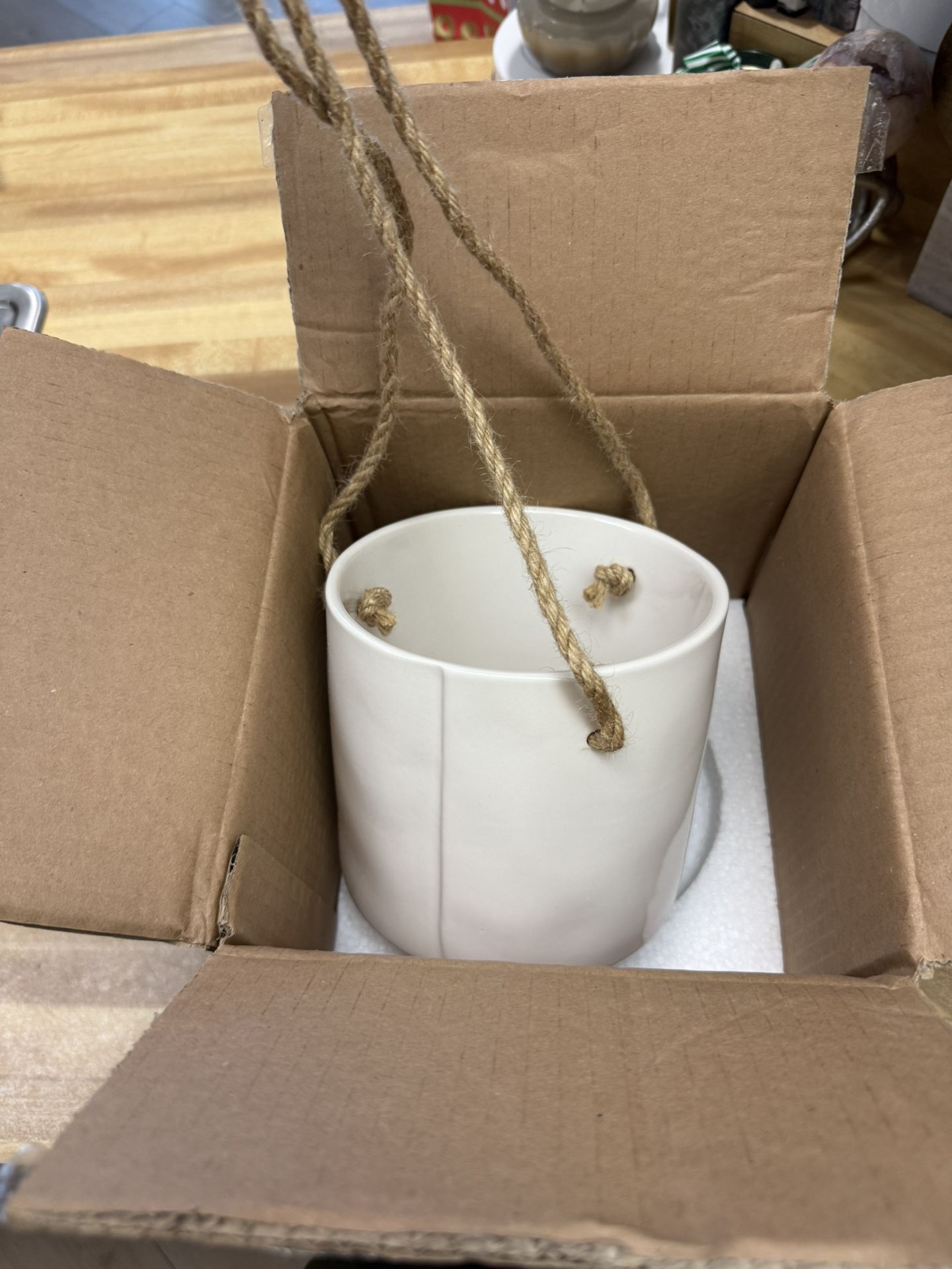 Tjmaxx Ceramic Hanging Planter - New In Box 