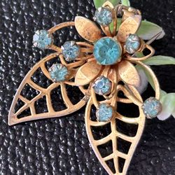 Vintage Filigree Floral Scatter Pin Blue Rhinestones