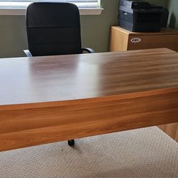 Office Room Work Desk With Chair