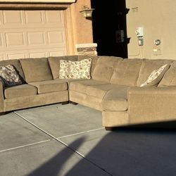 Four Piece  Sectional W/ Decor Pillows