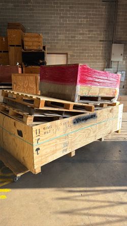 FREE crates and pallets