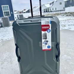 AMERICAN TOURISTSER -CargoMAX  28” spinner luggage bag