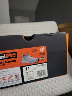 Bran New shoes knit slip on safty toe