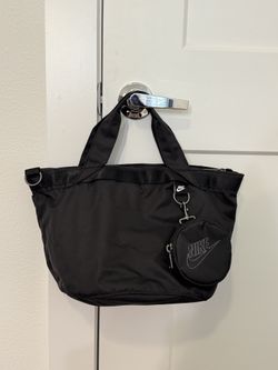 Nike Sportswear Futura Luxe Tote 10L with Mini Round Pouch - Black