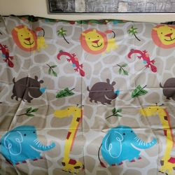 Kids New Jungle Shower Curtain $3.00
