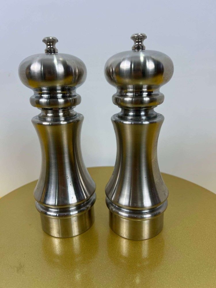 Vintage William Bounds 7" Knight Brushed Metal Salt & Pepper Mill Set