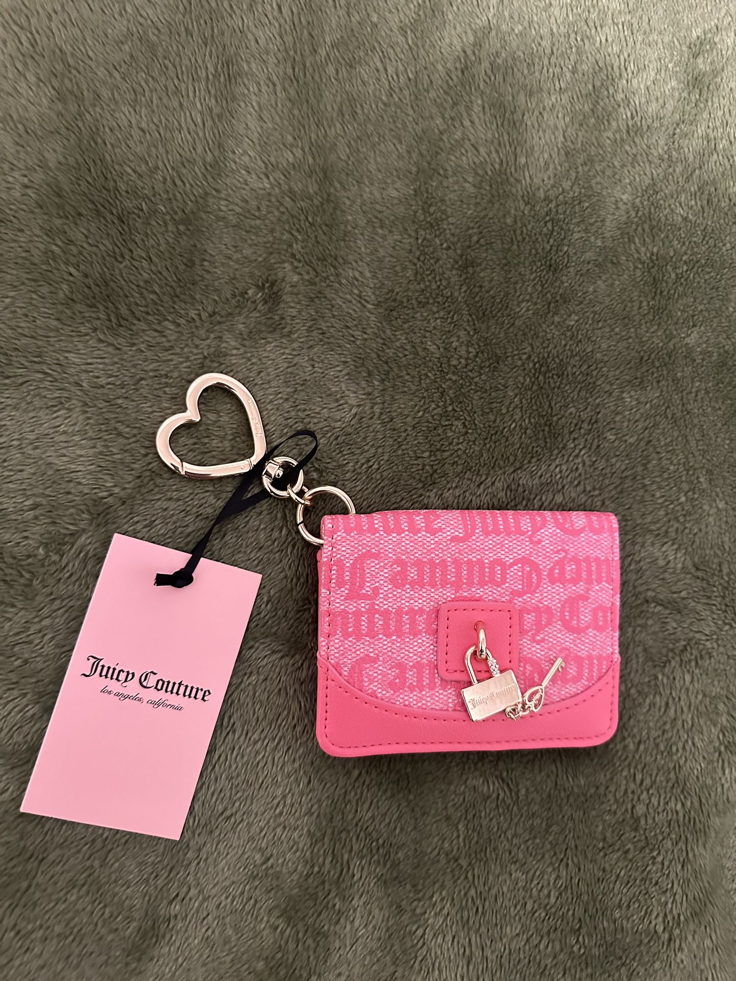 Juicy Couture pink Lock card holder🩷