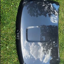 11-22 Jeep Grand Cherokee Hood
