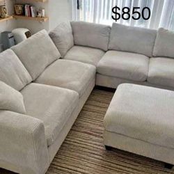 New Off White Corduroy Sectional Couch! Includes Free Delivery 🚚! 