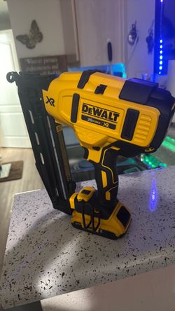 20v Nailgun