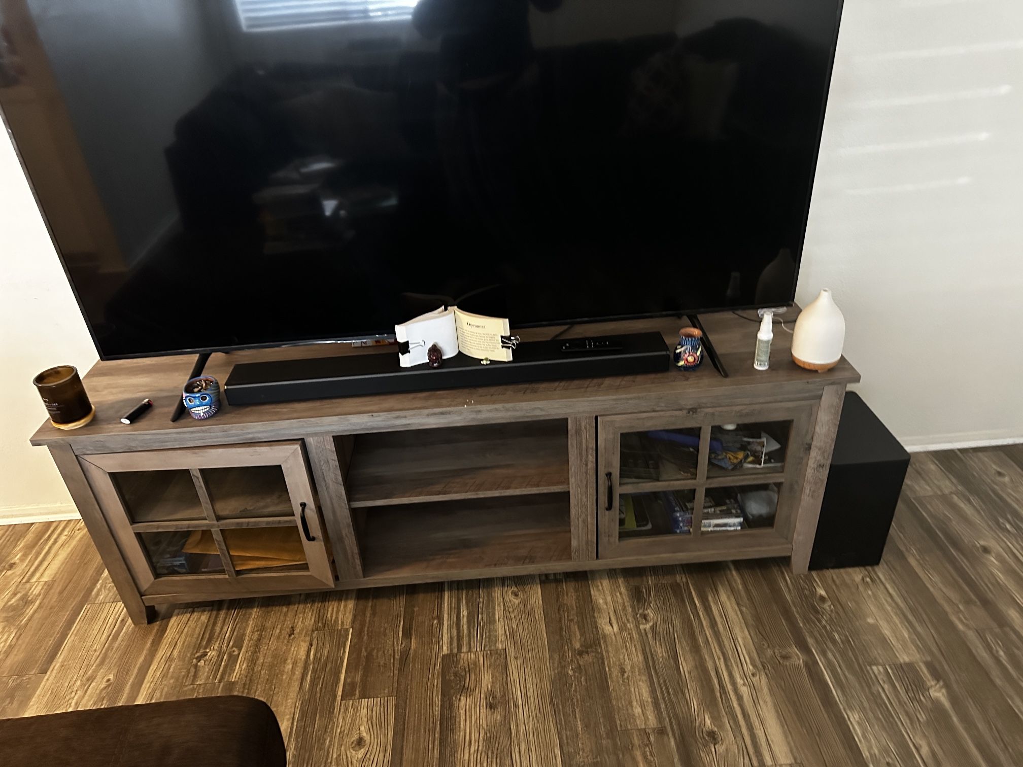 TV Console for Sale in San Diego, CA OfferUp