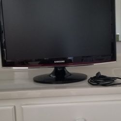 Samsung Computer Monitor 