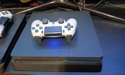 PS4 Slim $100