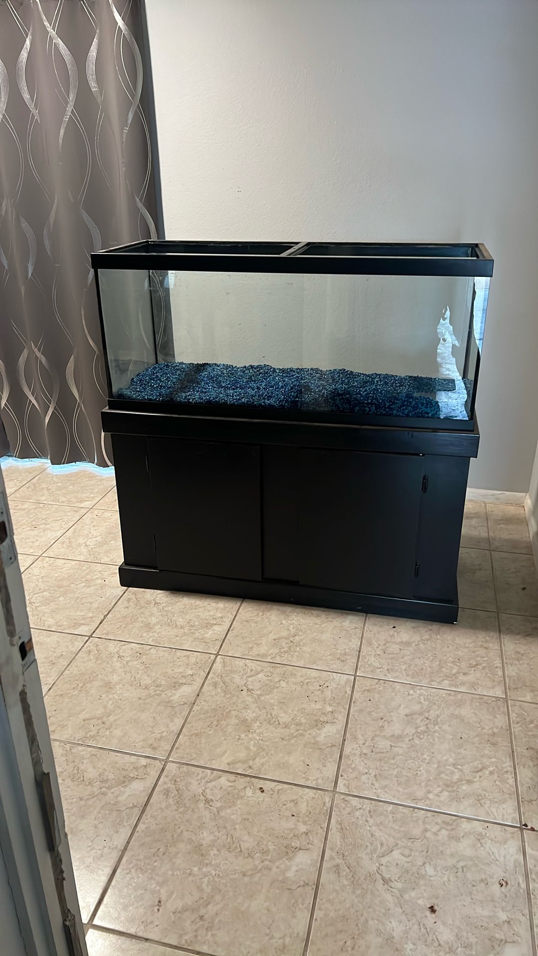 75 Gallon Fish Tank With Accessories