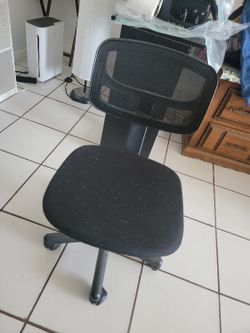 Computer Chair MUST GO SALE