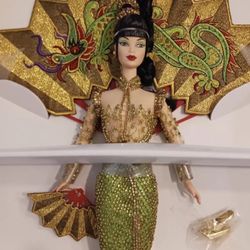 Bob Mackie- Fantacy Goddess Of Asia Barbie 