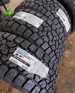 33/1250/20 Toyo AT3 Tires