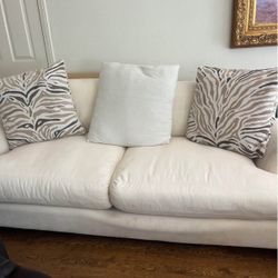 Couch With Pillows 